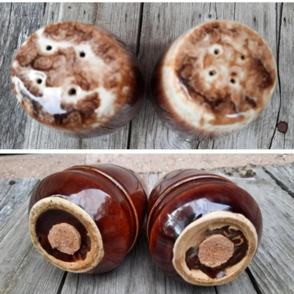 Vtg Pottery Salt & Pepper Shakers Brown Drip Glaze USA